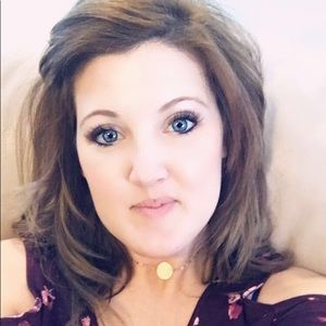 Meet your Posher, Priscilla